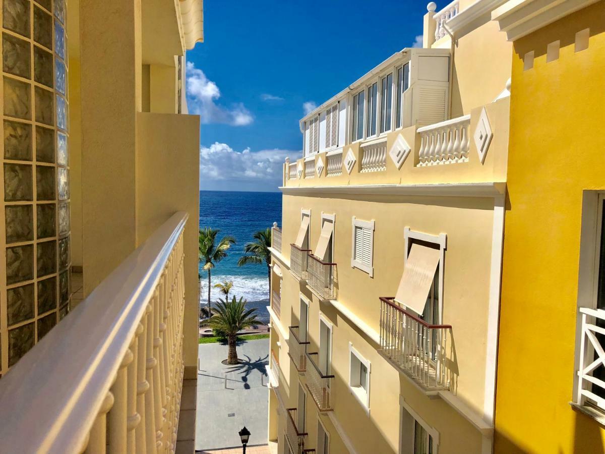 Apartamentos El Faro بْوُرتو ناوُس المظهر الخارجي الصورة